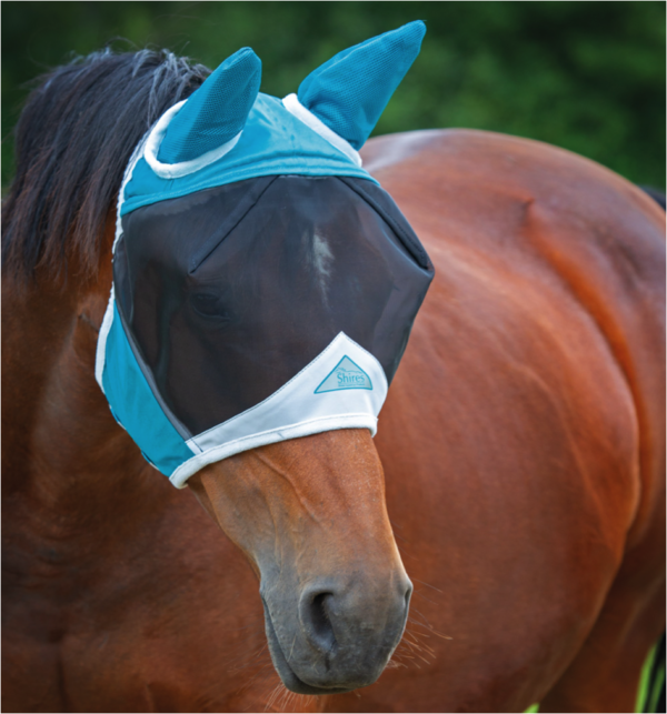 Shires Flughuva 'Fine Mesh Fly Mask' med öron och öppning för pannluggen